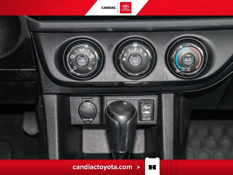 2016 Toyota Corolla Blue Laval - photo #24