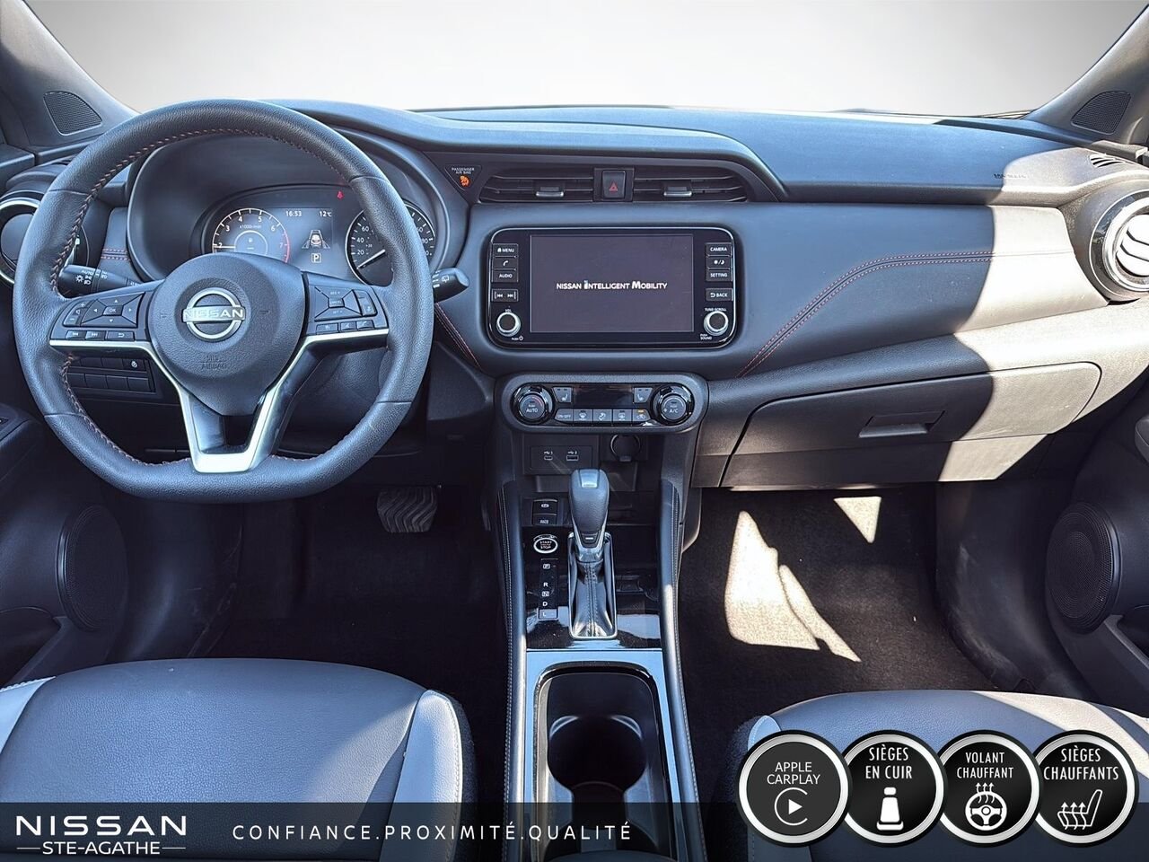 2024 Nissan Kicks Black Ste-Agathe des Monts - photo #9