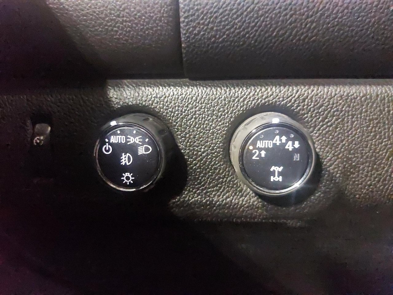 GMC Canyon 4WD SLE 2017 Noir Baie-Comeau - photo #14