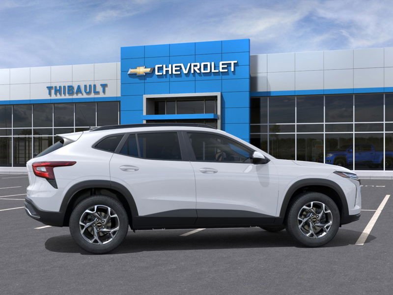 2026 CHEVROLET Trax 2026 Summit White