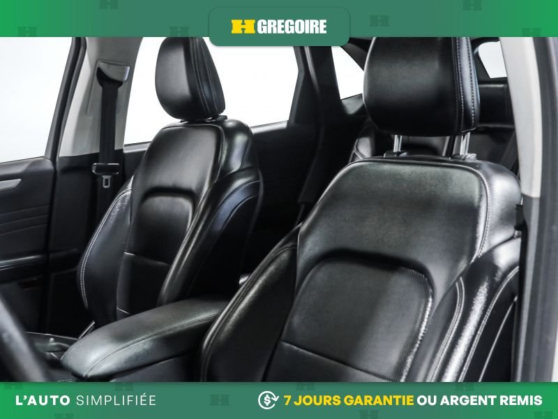 2021 Ford Escape White Laval - photo #15