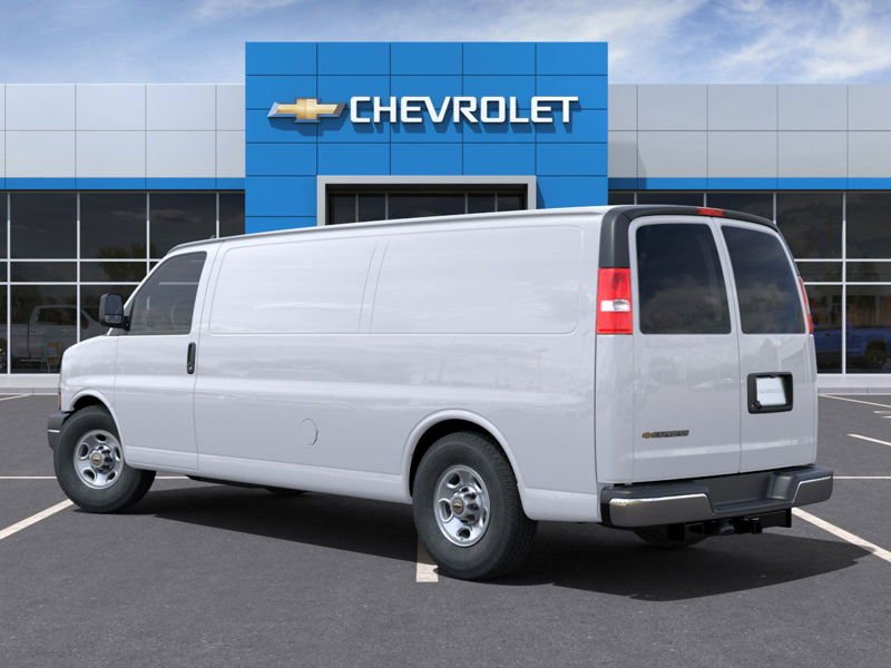 CHEVROLET FOURGONNETTE UTILITAIRE LONGUE EXPRESS 2024 Blanc Rivière-du-Loup - photo #2