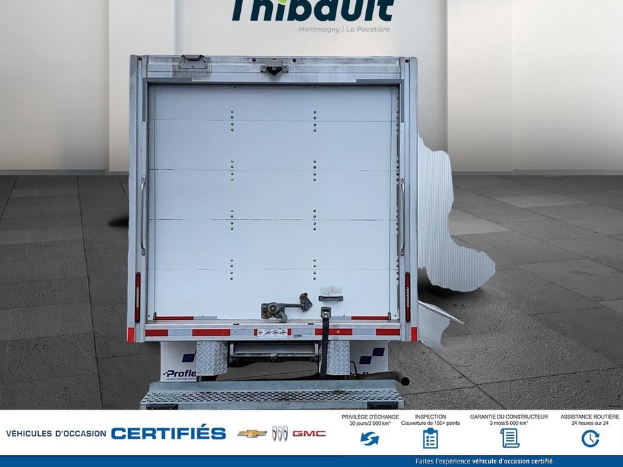 GMC SAVANA 3500 fourgonnette 159 po 2023 Blanc