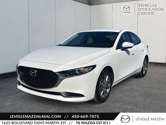 2022 Mazda Mazda3 2022 White