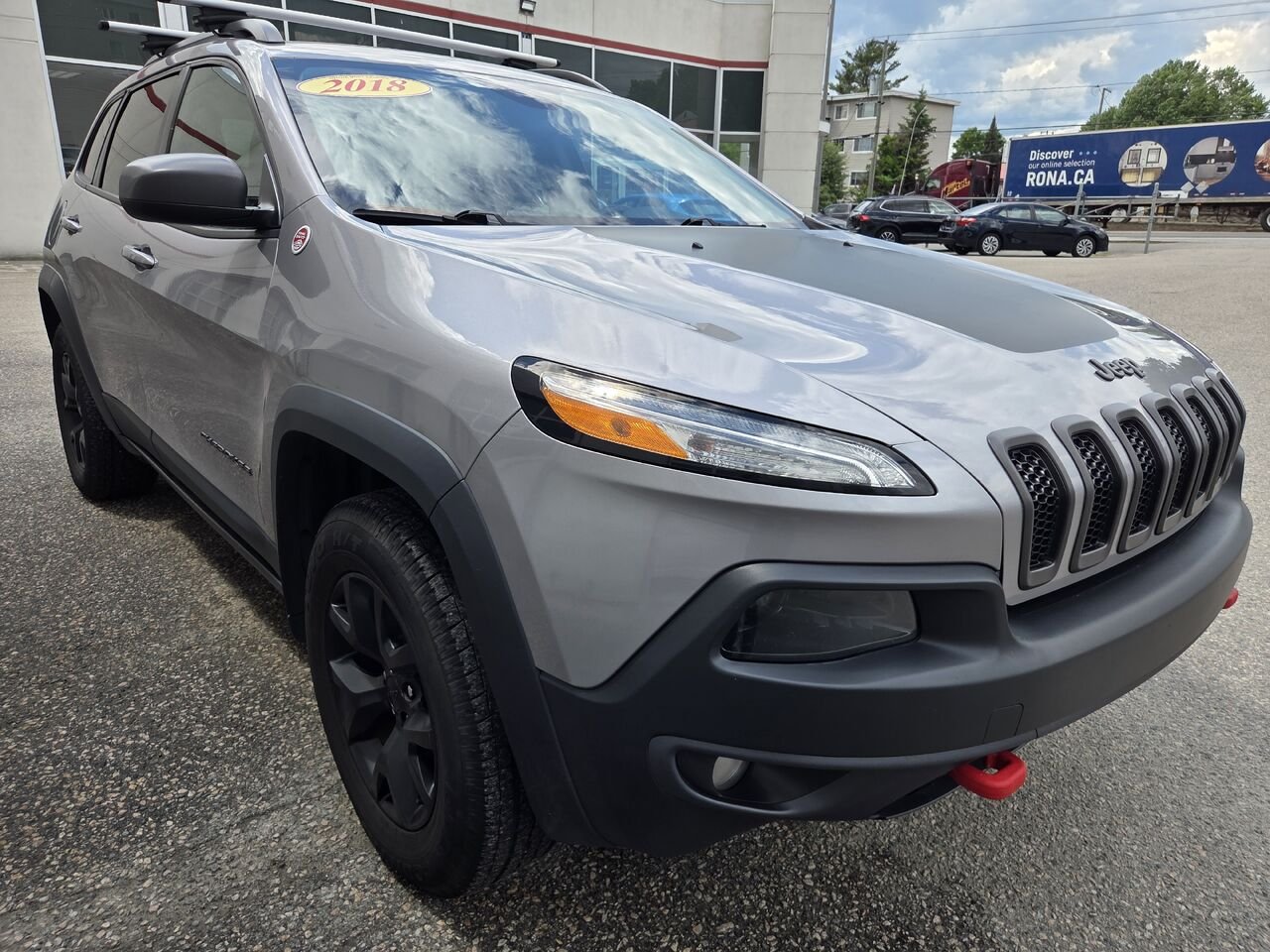 2018 JEEP CHEROKEE Silver Amos - photo #2