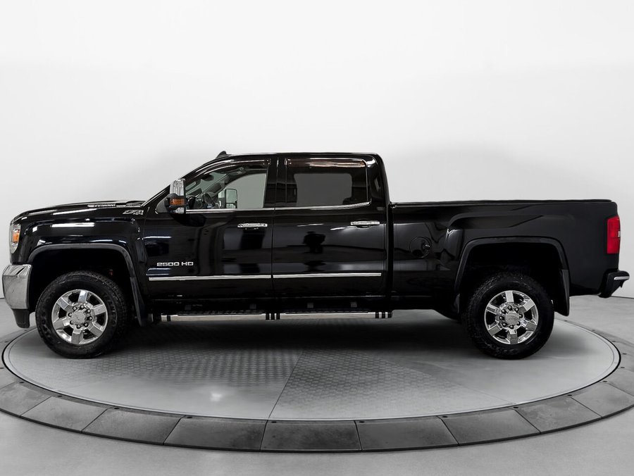 GMC Sierra 2500 SLT Duramax 6.6l Diesel Cuir Toit Ouvrant À Voir!! 2018 Noir
