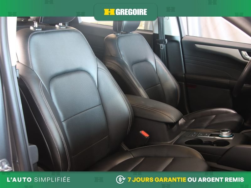 2022 Ford Escape Grey Laval - photo #29