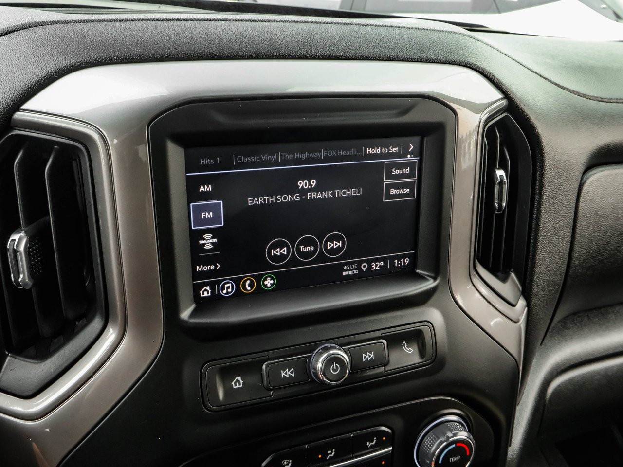 2023 Chevrolet Silverado 1500 4WD Crew Cab 147 Custom Black Sherwood Park - photo #27