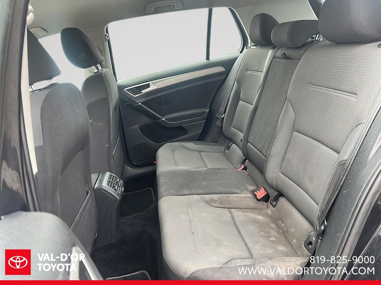 Volkswagen Golf 1.8 TSI Highline à hayon 5 portes BA 2016 Noir Val-d'Or - photo #8