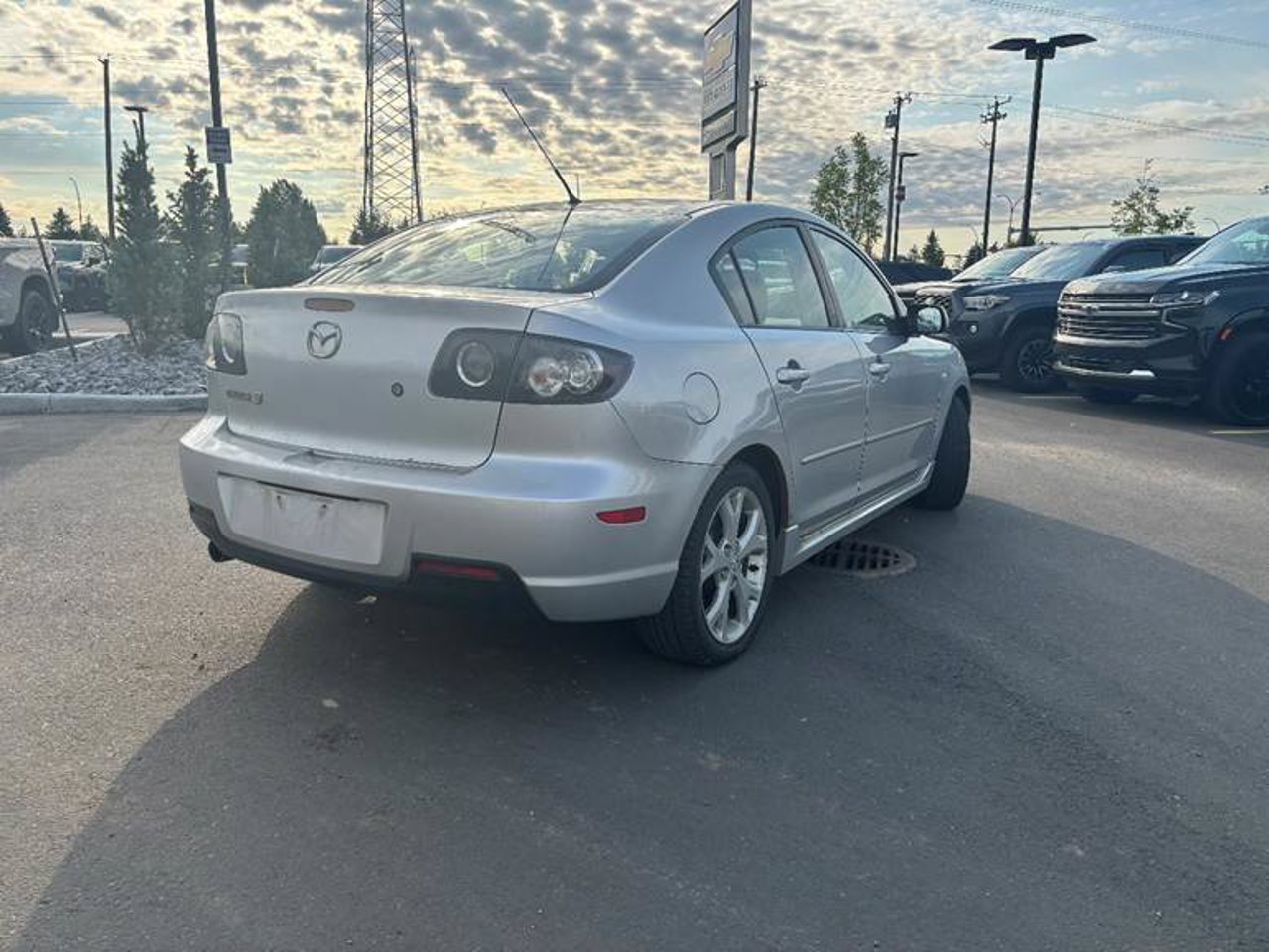2007 Mazda Mazda3 4dr Sdn Auto GT Sunlight Silver Mica Sherwood Park - photo #4