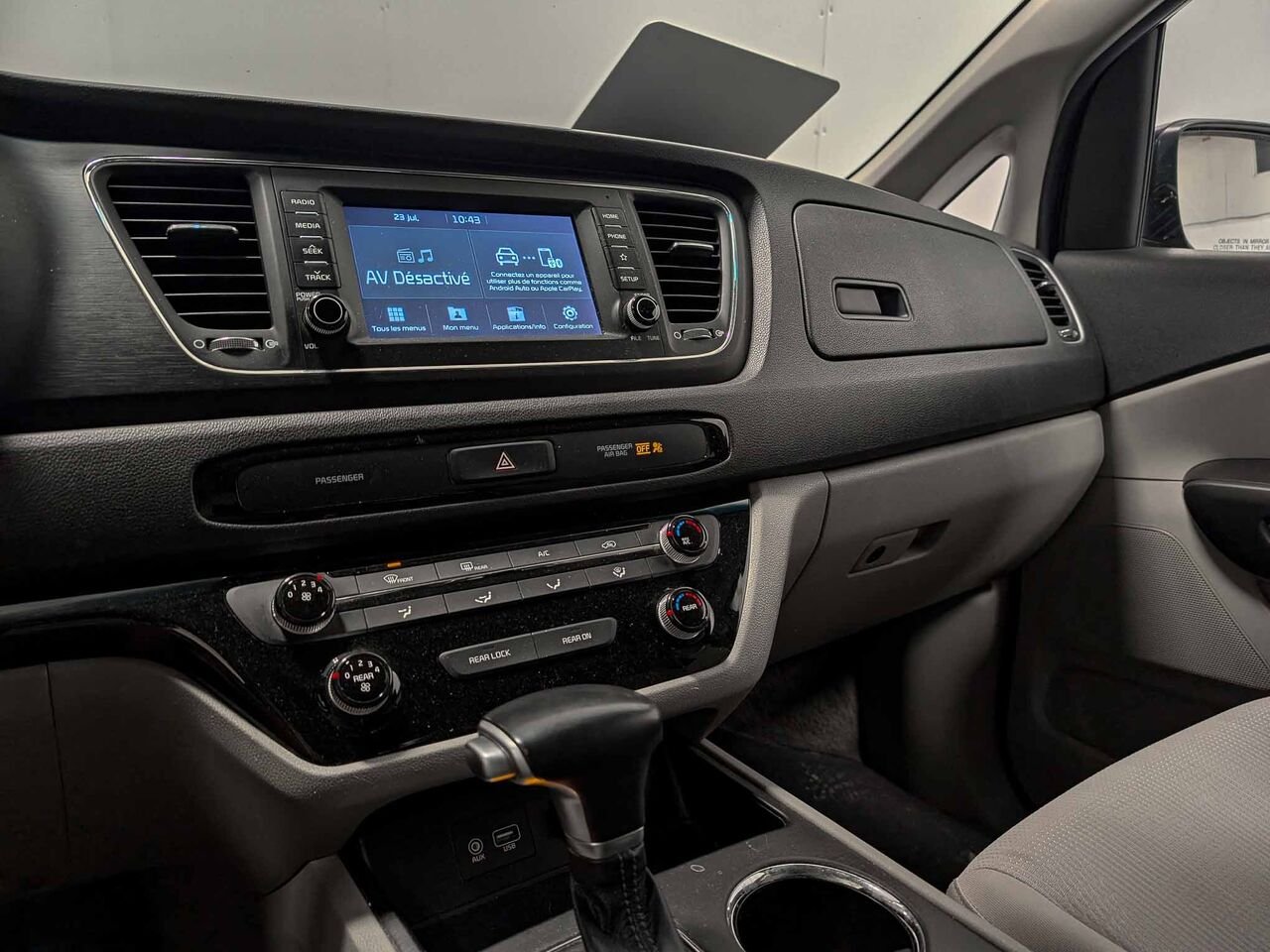 2020 Kia Sedona LX TA Blue Sherbrooke - photo #7