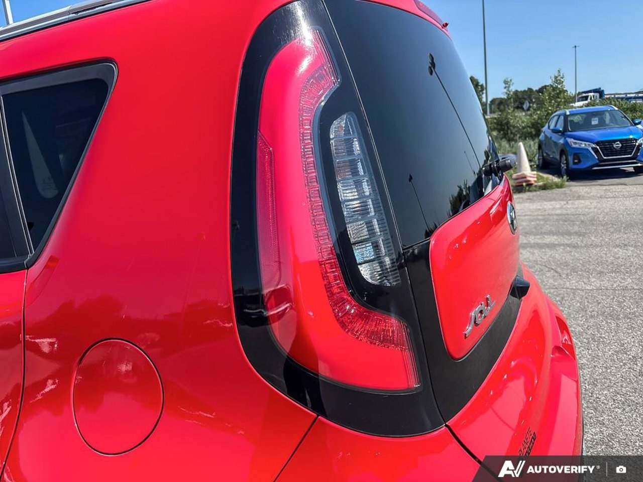 Kia Soul KNDJP3A51J7582744 2018 Rouge Mirabel - photo #13