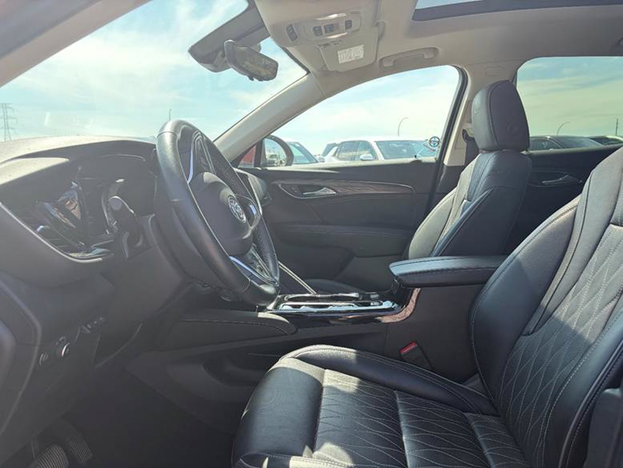 2022 Buick Envision AWD 4dr Avenir Red Sherwood Park - photo #5