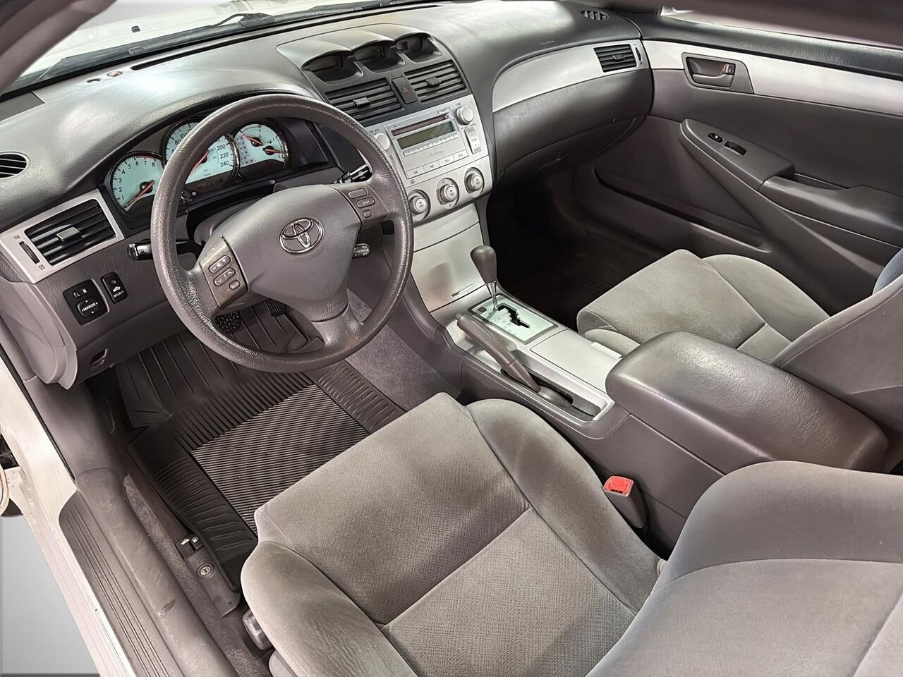 TOYOTA CAMRY SOLARA SE + BAS KILOMETRAGE 2005 Blanc Saint-Hyacinthe - photo #8
