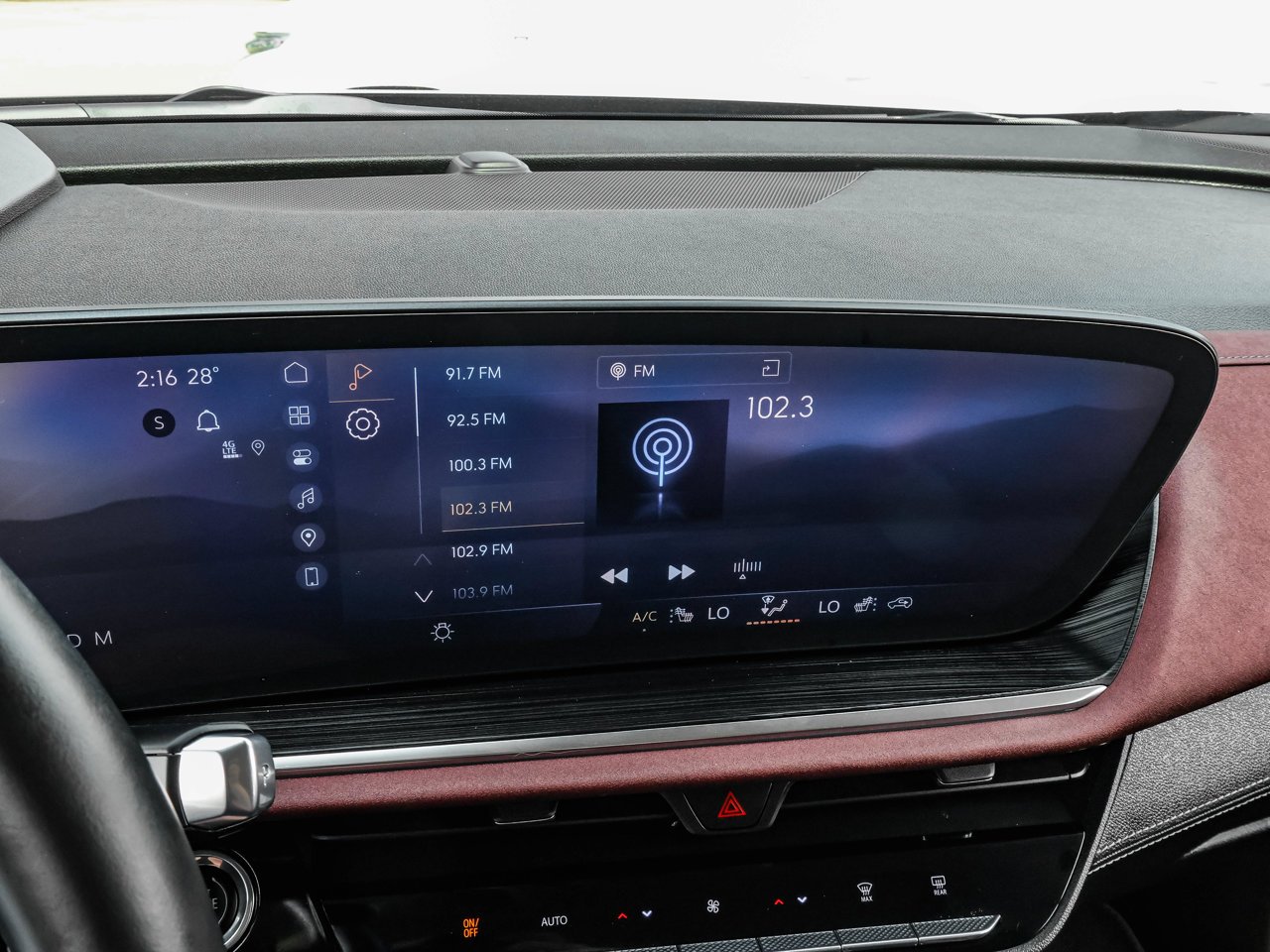 2024 Buick Envision AWD 4dr Sport Touring Black Sherwood Park - photo #27