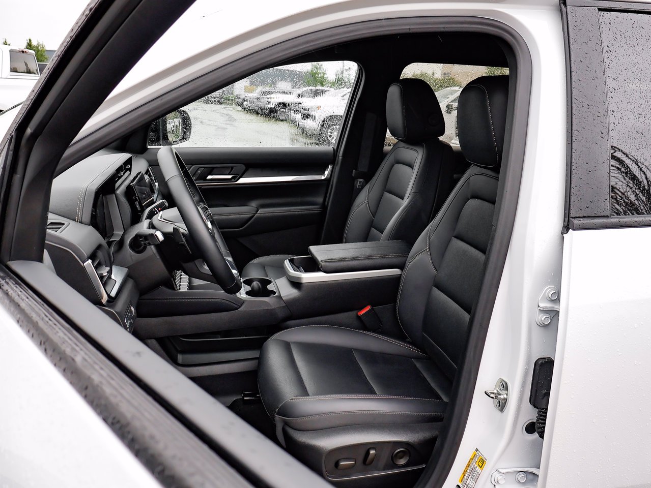 2026 GMC Terrain AWD 4dr Elevation White Sherwood Park - photo #15