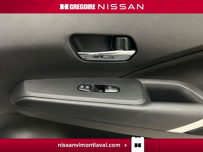 2024 Nissan Kicks White Laval - photo #11
