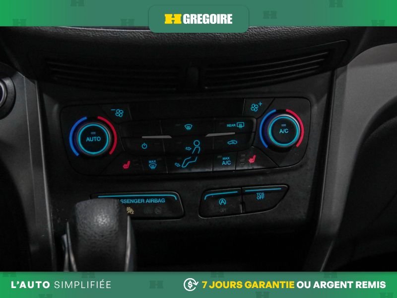 Ford Escape 2019 Blanc Laval - photo #24