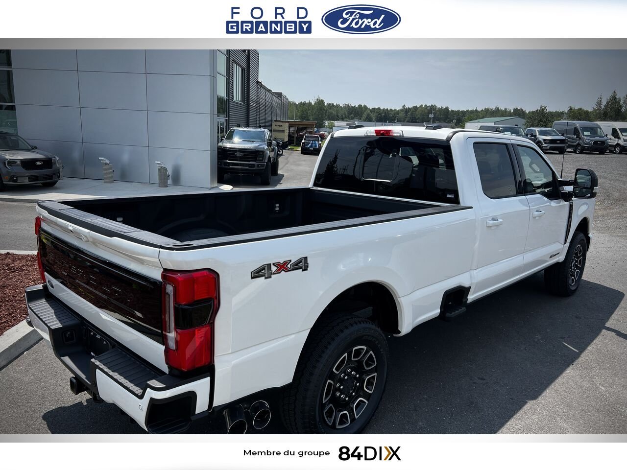 2025 Ford Super Duty F-250 SRW White Granby - photo #3