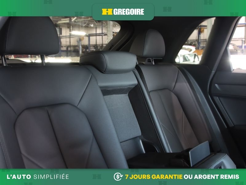 Audi Q3 821561 | Komfort AWD AUTO A/C MAGS CUIR TOIT CAM RECUL BLUE 2022 Noir Laval - photo #27