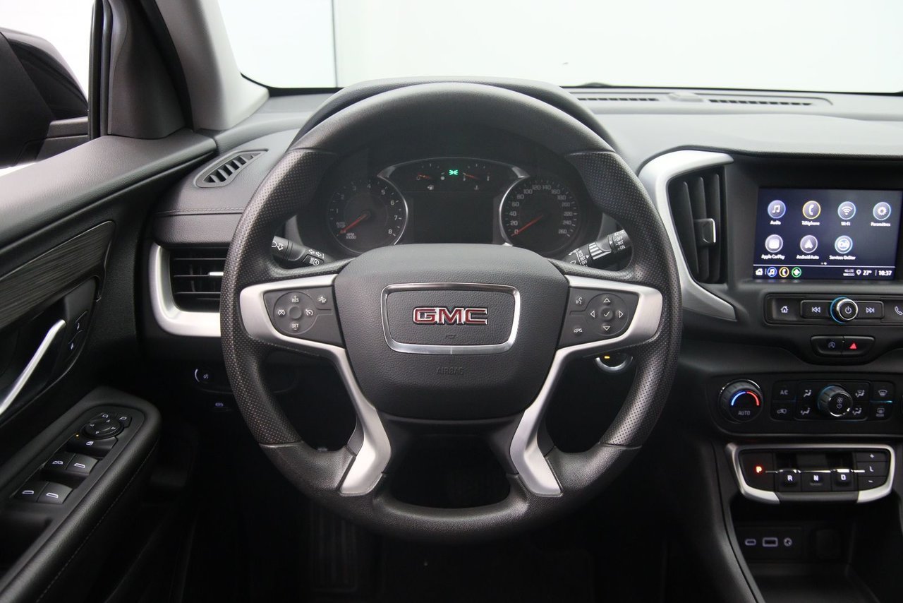 GMC Terrain NIV 3GKALTEV8NL215917 2022 Noir Baie-Comeau - photo #10
