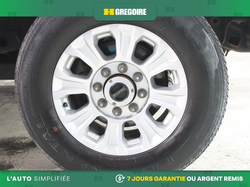 2022 Ford F250SD White Laval - photo #7