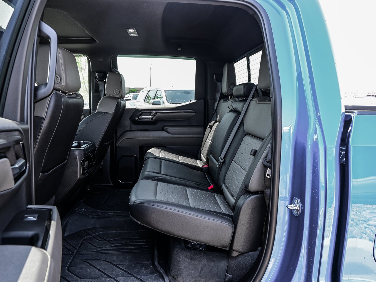 2024 Chevrolet Silverado 1500 4WD Crew Cab 147 ZR2 Blue Sherwood Park - photo #33