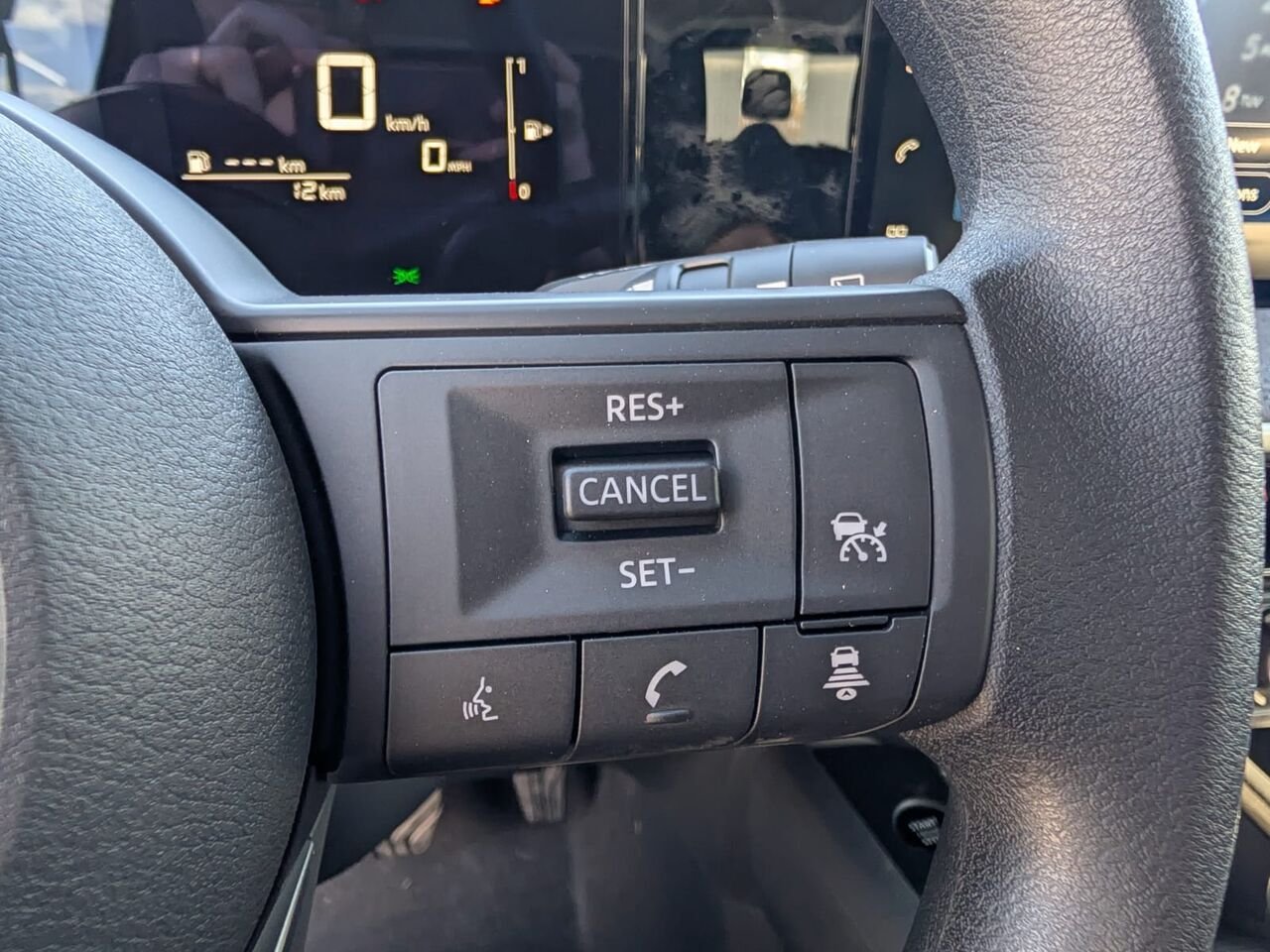 NISSAN Kicks KICKS S 2026 Gris poudre métallisé Châteauguay - photo #19