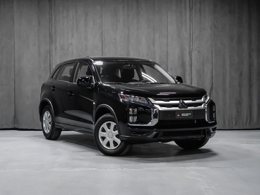 2026 Mitsubishi RVR ES Labrador Black