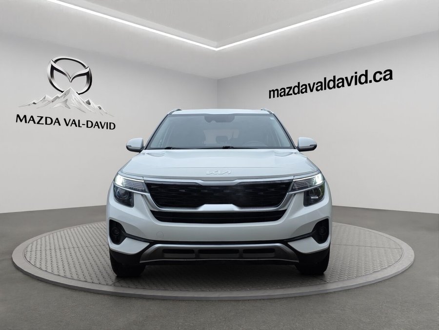 2023 Kia Seltos EX AWD, Jamais accidenté, Volant chauffant, Toit ouvrant, Démarreur à distance White