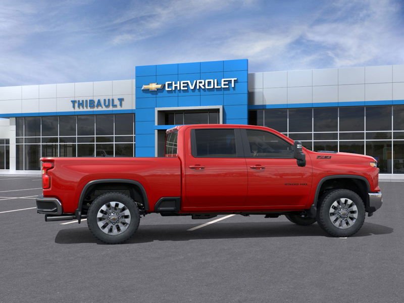 CHEVROLET Silverado 2500HD LT 2025 ROUGE ARDENT Sherbrooke - photo #4