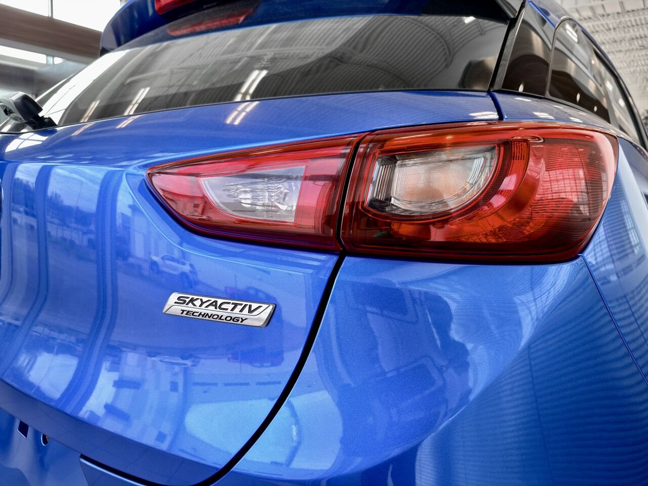 2017 Mazda CX-3 Blue Notre-Dame-des-Prairies - photo #10