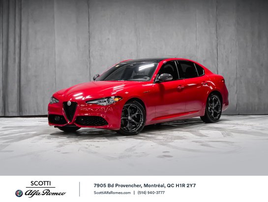 2023 Alfa Romeo Giulia ESTREMA Red