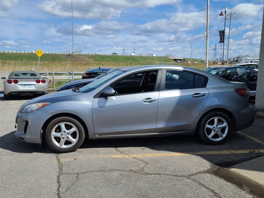 2013 Mazda Mazda3 2013 Grey