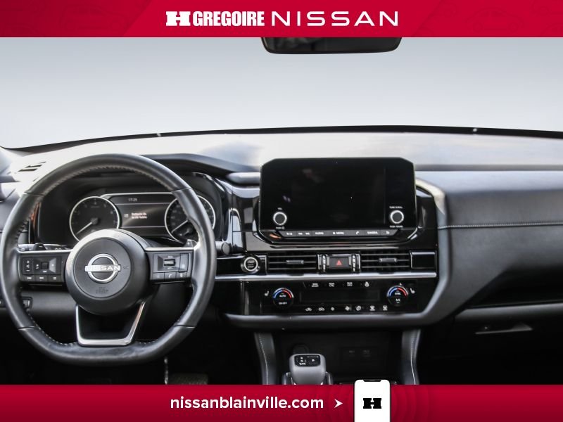 2024 Nissan Pathfinder Grey Laval - photo #12