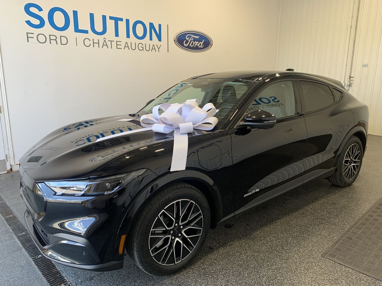 Black 2025 Ford Mustang Mach-E SUV / Crossover All-Wheel Drive Automatic