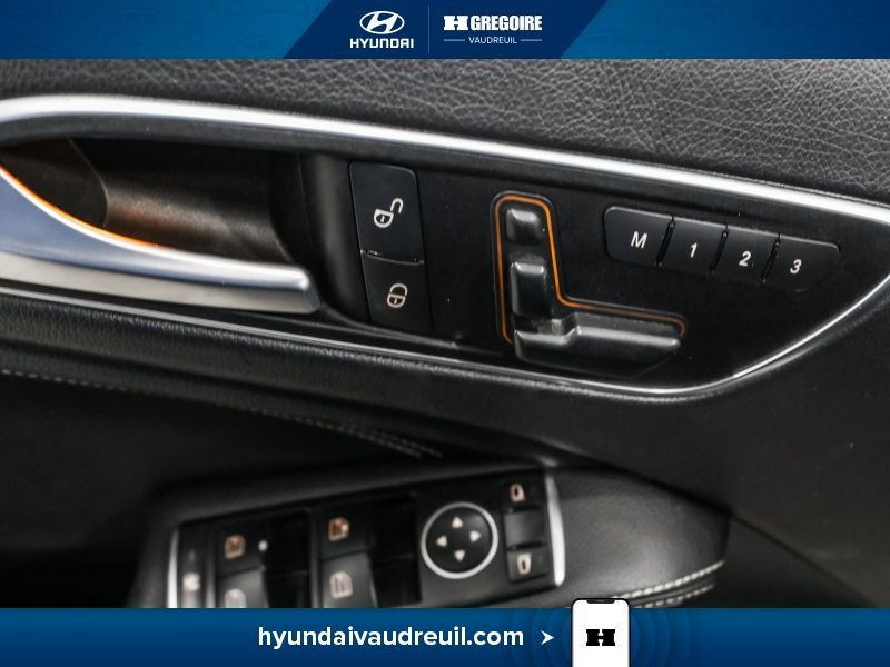 2016 Mercedes Benz GLA Black Saint-Eustache - photo #16