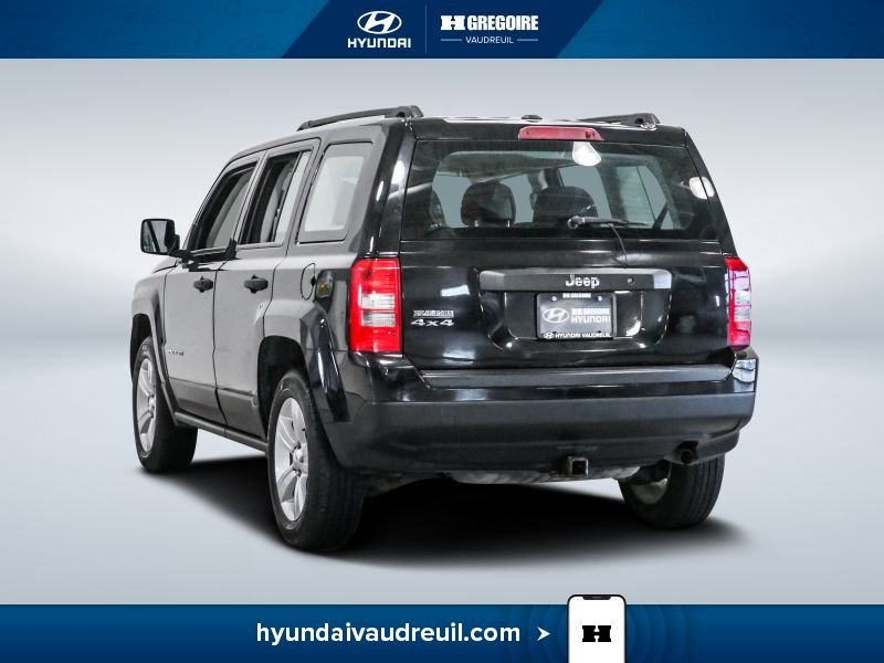 2016 Jeep Patriot Black Laval - photo #7