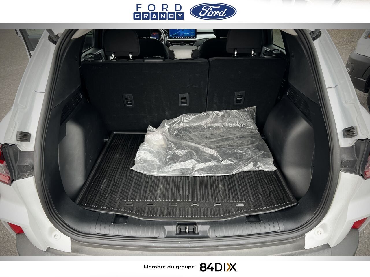 2025 Ford Escape White Granby - photo #18