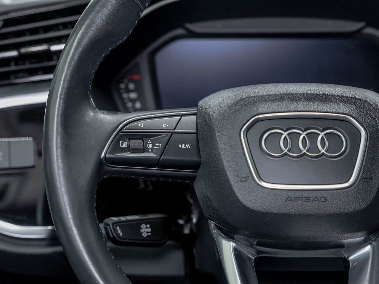 Audi Q3 PROGRESSIV QUATTRO *TOIT* SIÈGES CHAUF HAYON ELECT 2020 Noir Saint-Jérôme - photo #14