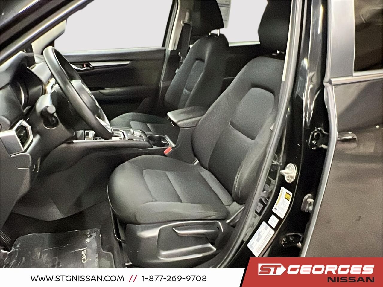 2022 Mazda CX-5 Black Saint-Georges - photo #8