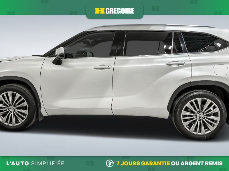 2022 Toyota Highlander Saint-Eustache - photo #4