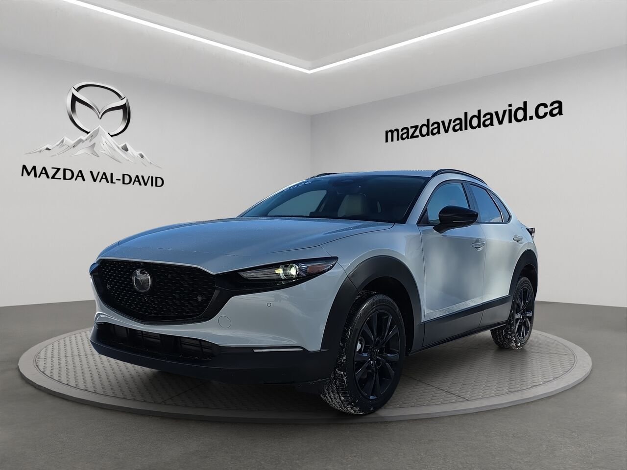 Mazda CX-30 GT turbo, awd, toit ouvrant, Écran 360 degré, Navigation, chargeur sans fil pour cellulaire 2026 Gris aéro métallisé Val-David - photo #0