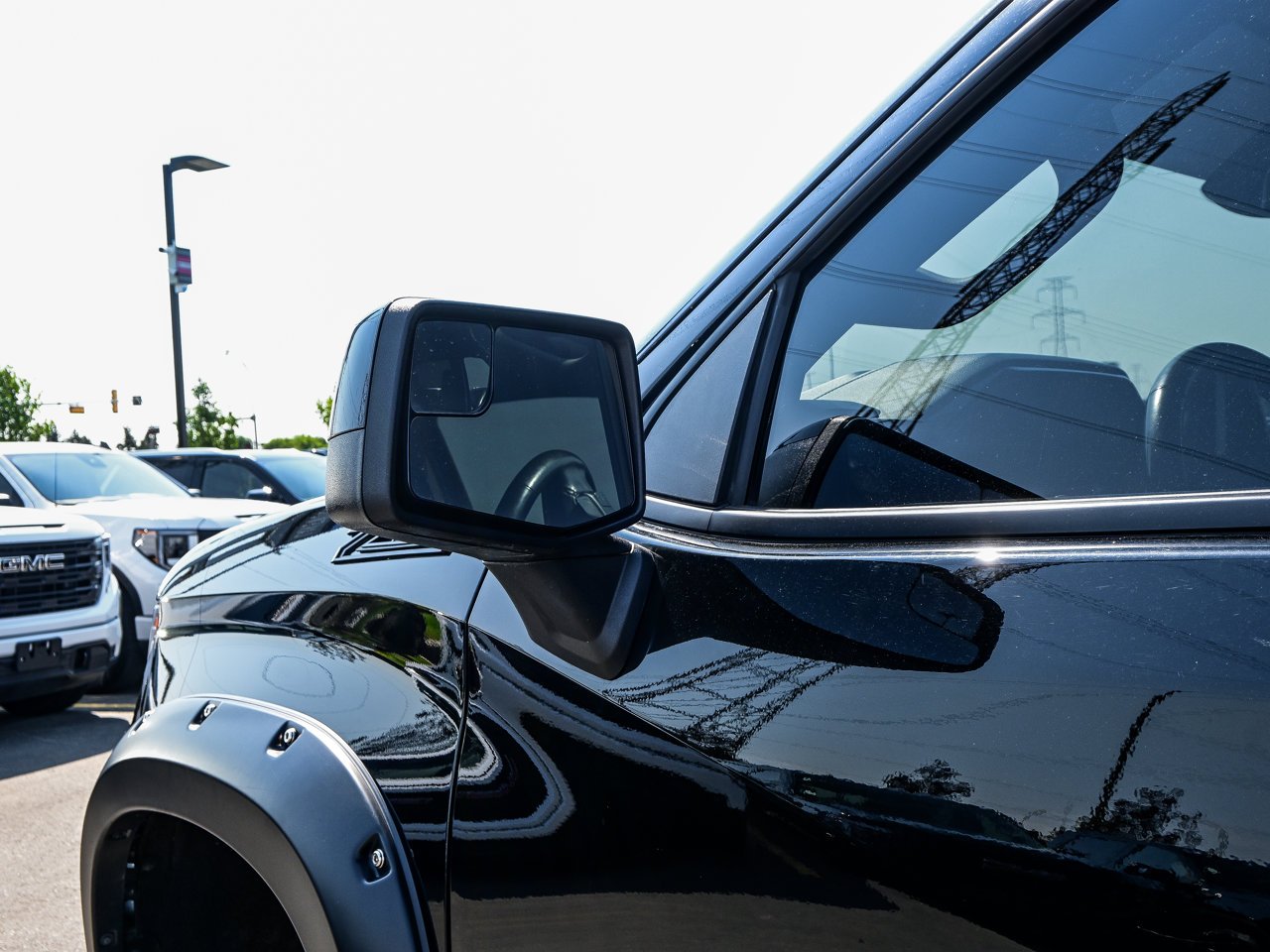 2025 Chevrolet Silverado 1500 4WD Crew Cab 147 RST Black Sherwood Park - photo #6