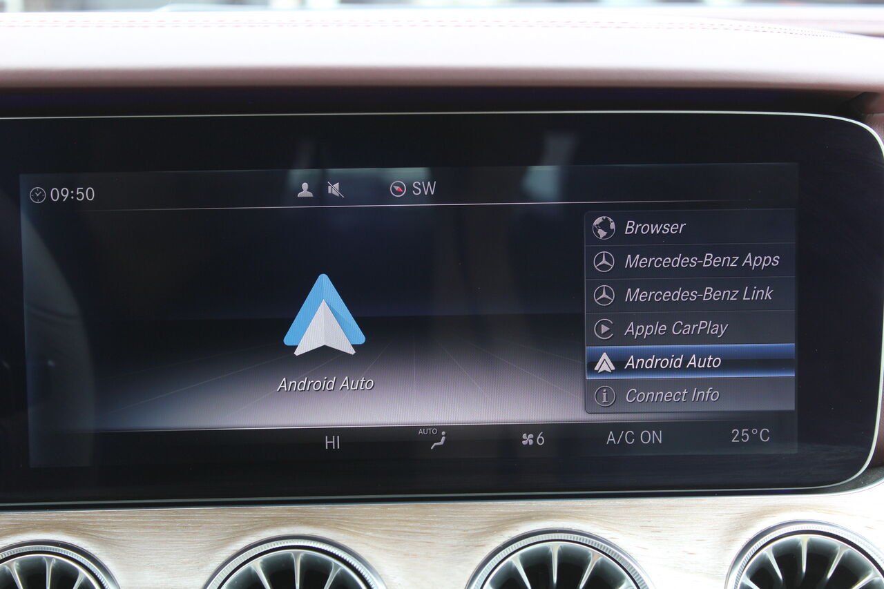 Mercedes-Benz Classe-E VIN: WDD1K6GB4JF060375 2018 Bleu Sainte-Rose - photo #23