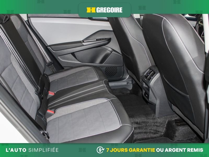 2023 Volkswagen Taos White Saint-Eustache - photo #18