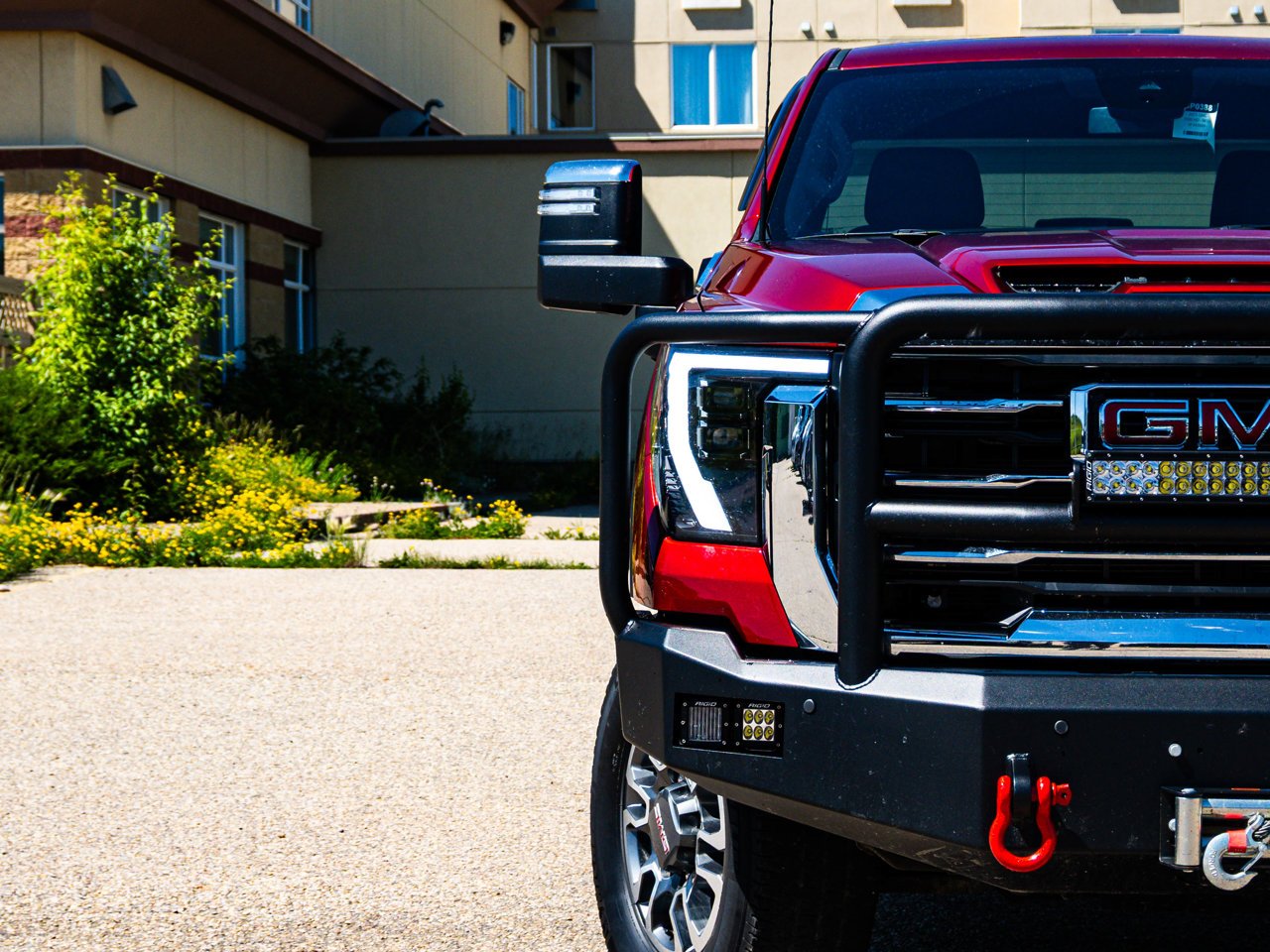2025 GMC Sierra 3500HD 4WD Crew Cab 159 SLT Red Sherwood Park - photo #5