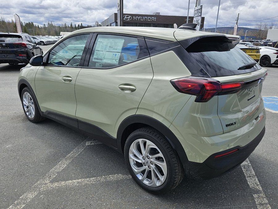 Chevrolet Bolt 2027 2027 VERT RELIQUE METALLISE