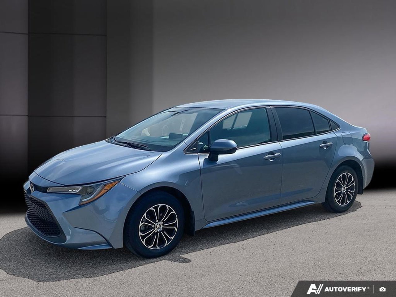 Toyota Corolla 5YFBPRBE4LP038374 2020 Bleu Mirabel - photo #0