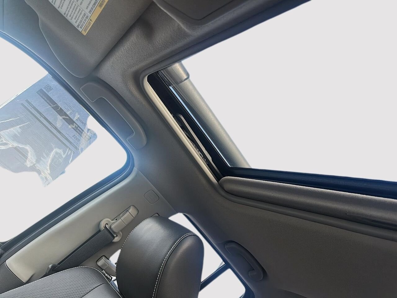 2015 Nissan Frontier Black Rouyn-Noranda - photo #14